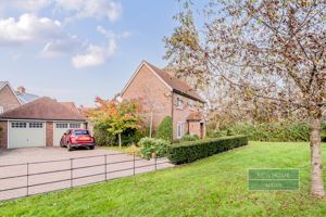 Photo 23- click for photo gallery